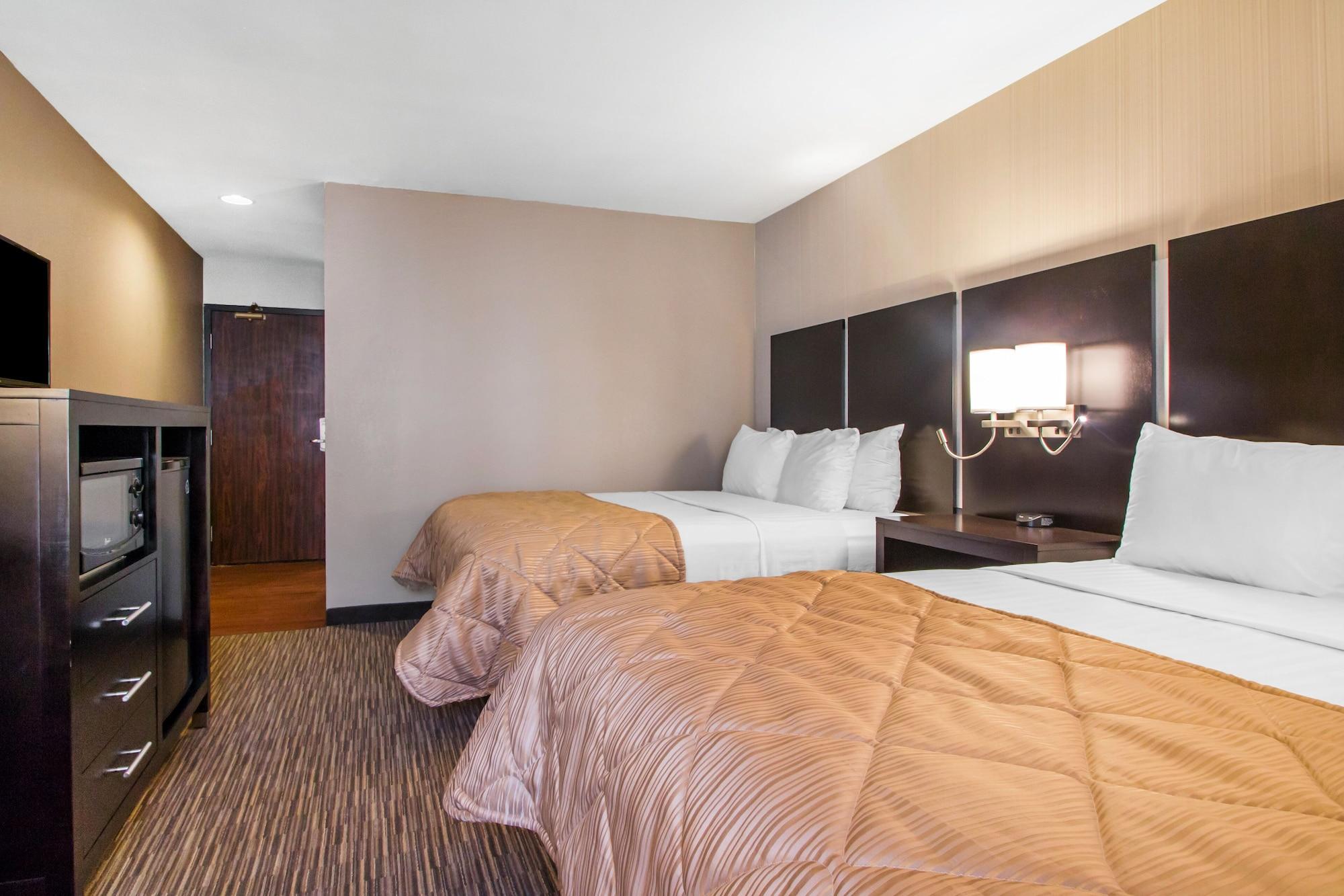 Greenstay Inn & Suites Court View Springfield Bagian luar foto