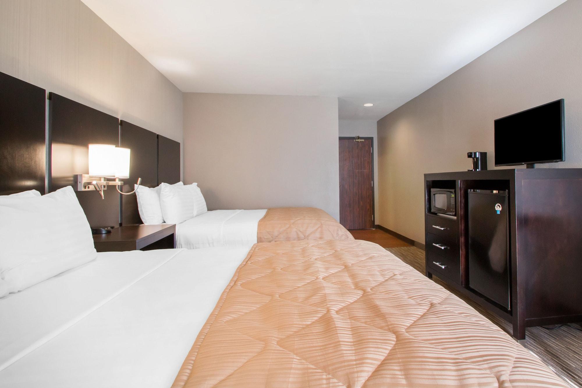 Greenstay Inn & Suites Court View Springfield Bagian luar foto
