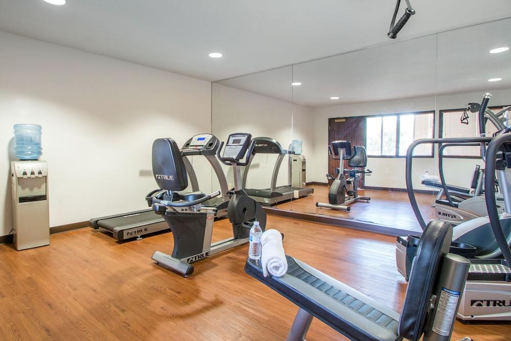 Greenstay Inn & Suites Court View Springfield Bagian luar foto