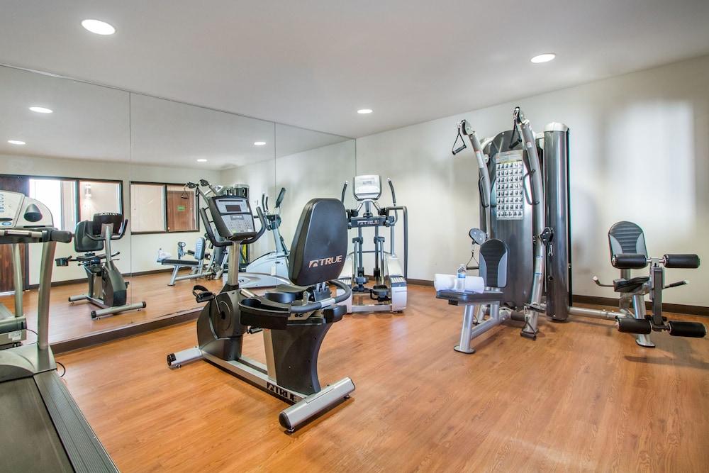 Greenstay Inn & Suites Court View Springfield Bagian luar foto