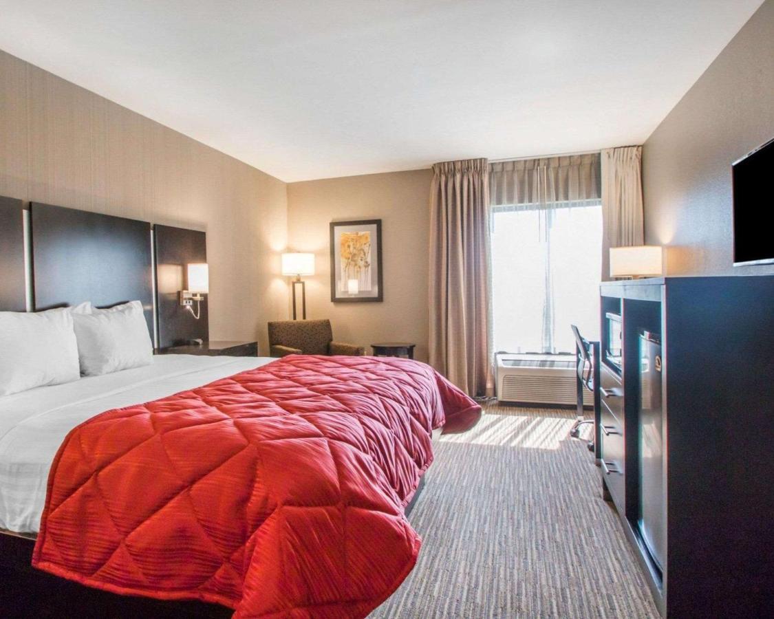 Greenstay Inn & Suites Court View Springfield Bagian luar foto