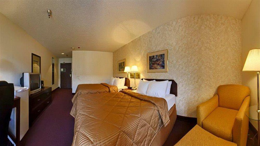 Greenstay Inn & Suites Court View Springfield Bagian luar foto