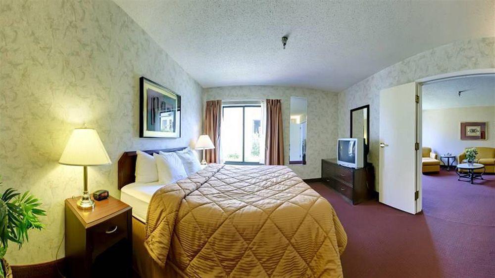 Greenstay Inn & Suites Court View Springfield Bagian luar foto