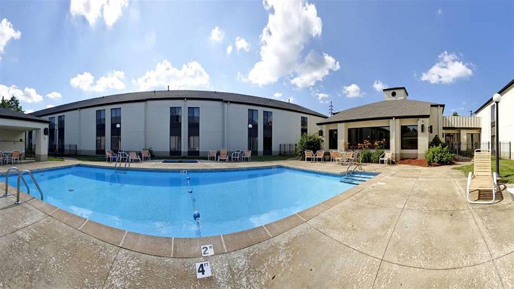 Greenstay Inn & Suites Court View Springfield Bagian luar foto